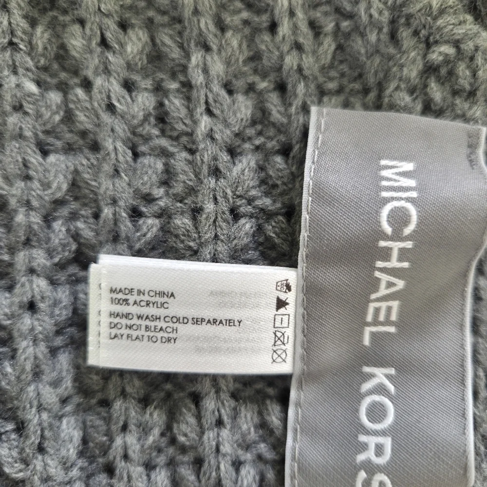 New!!! Michael Kors Gray Knit Beanie Women's Hat